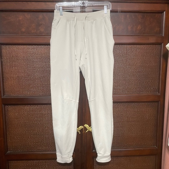 Lululemon City Sweat Mans Jogger Beige‎ Size S Gym Summer Running - Picture 1 of 14